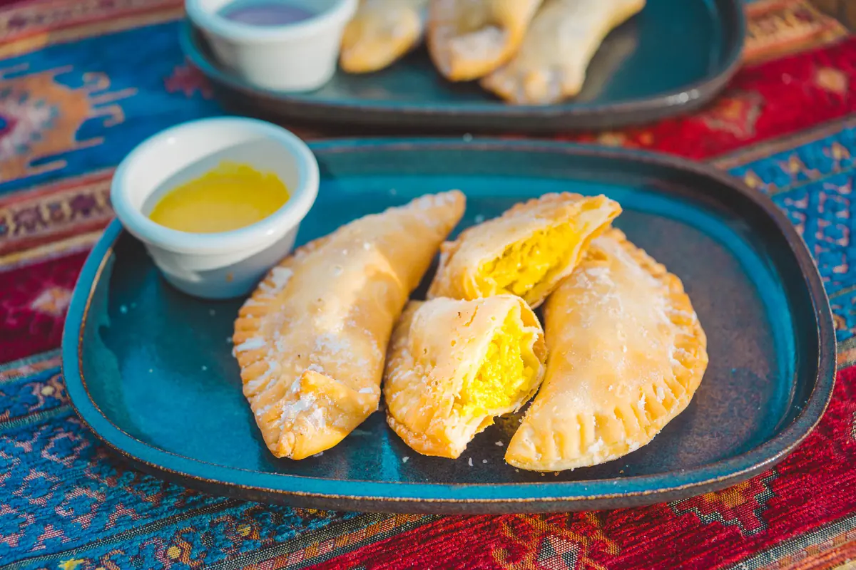 Empanadas de ají de gallina